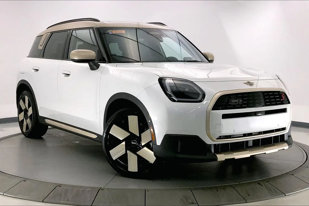 2025 MINI Countryman S ALL4's photo