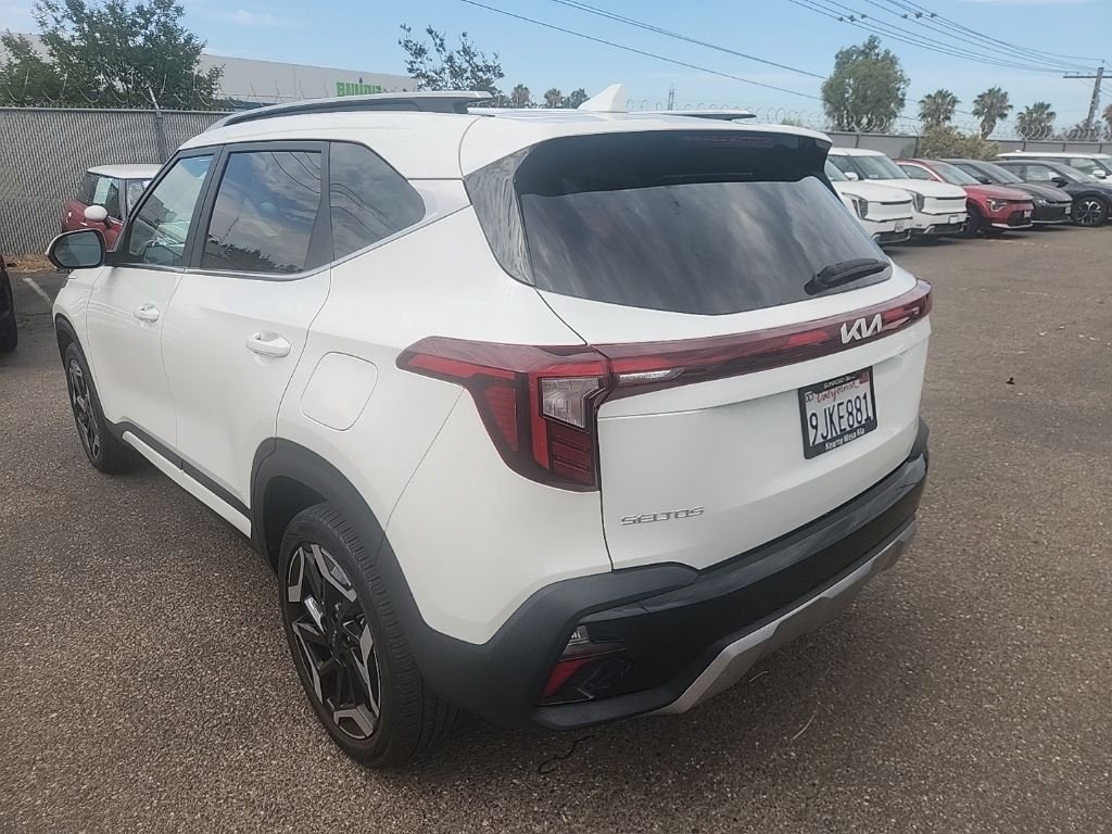 Used 2024 White Kia SX image 11