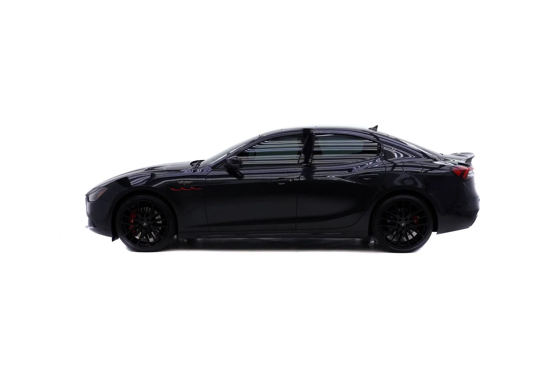 Certified Used 2023  Maserati Trofeo image 3