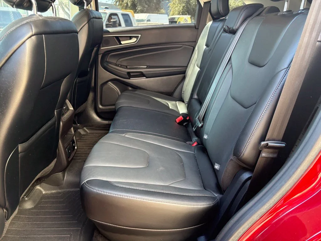 Used 2018 Red Ford Titanium image 11