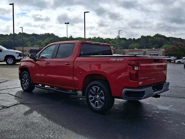 Used 2024 Red Chevrolet LT image 4