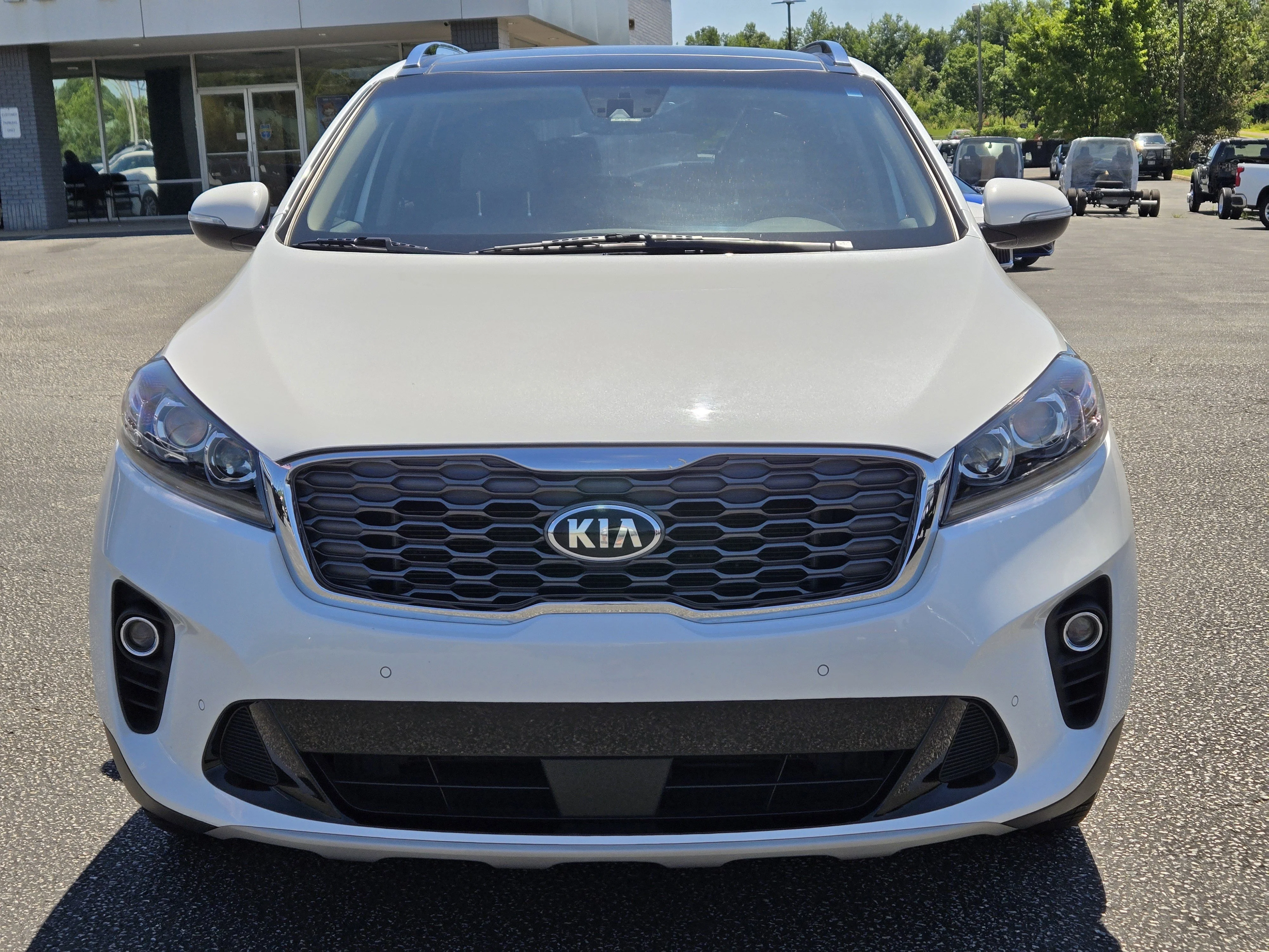 Used 2019 Snow White Pearl Kia EX image 3