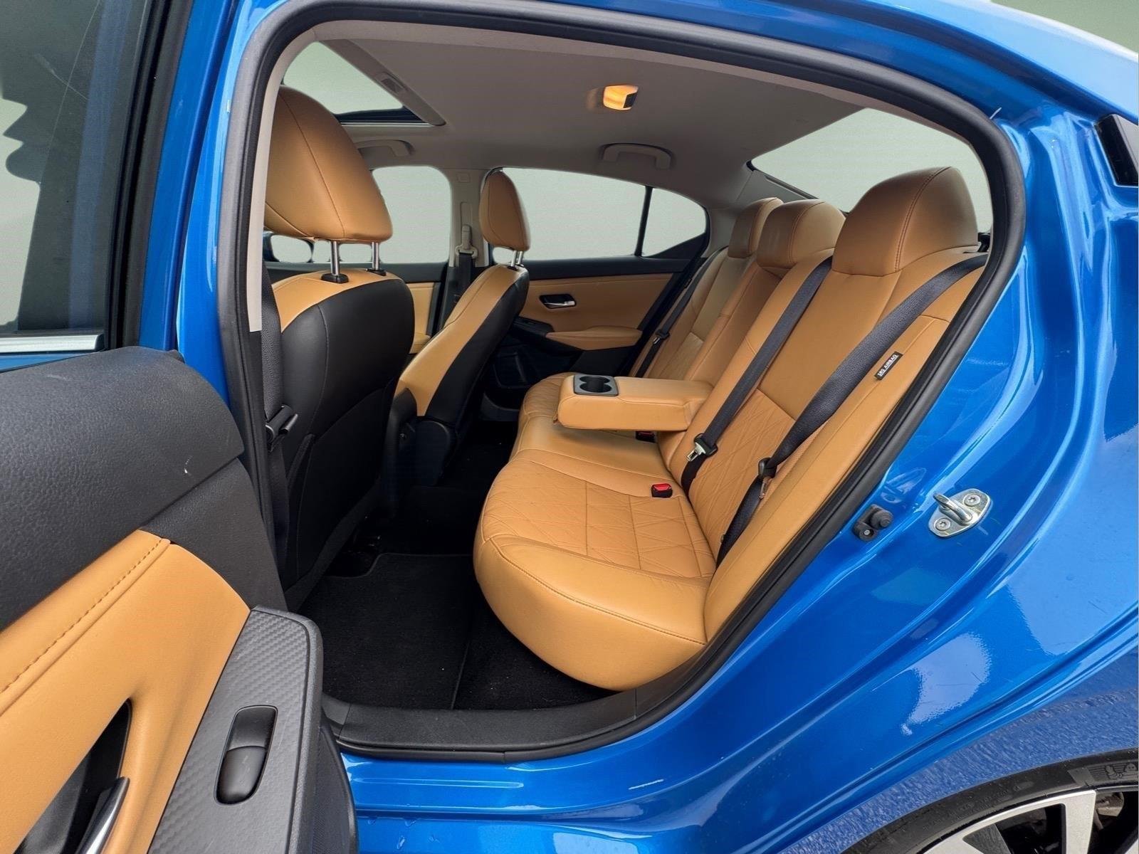Used 2021 Electric Blue Metallic Nissan SV image 13