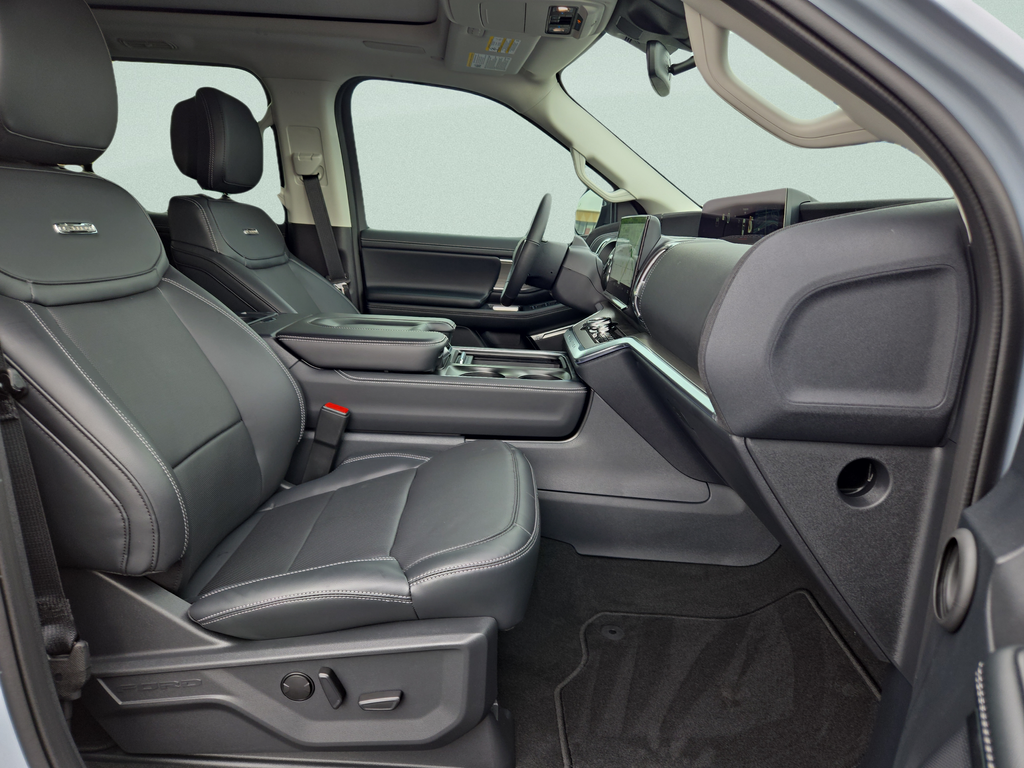New 2026 Glacier Gray Metallic Tri-Coat Ford Platinum® image 27