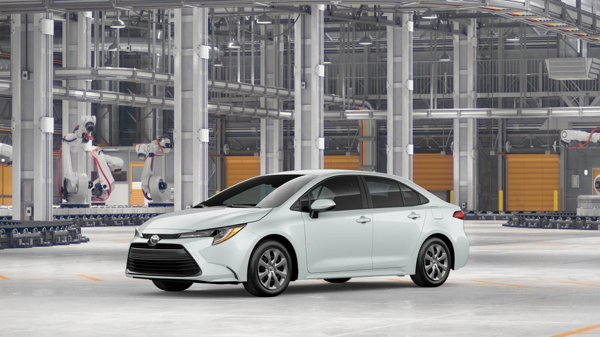 New 2026 Wind Chill Pearl Toyota LE image 2