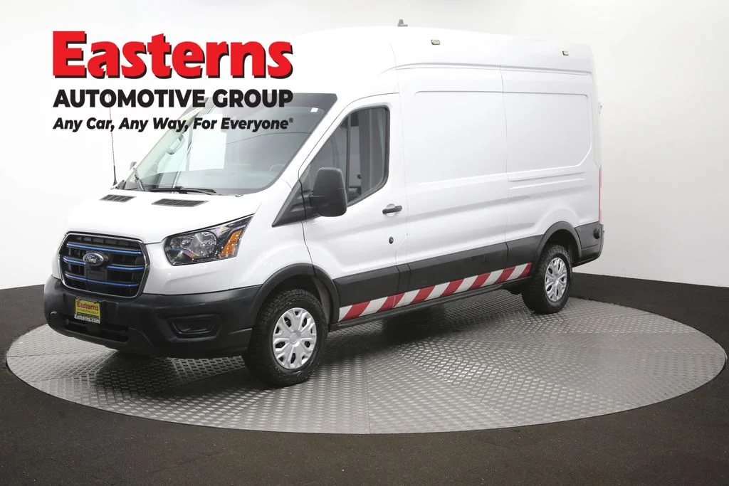 Used 2022 White Ford Base image 53