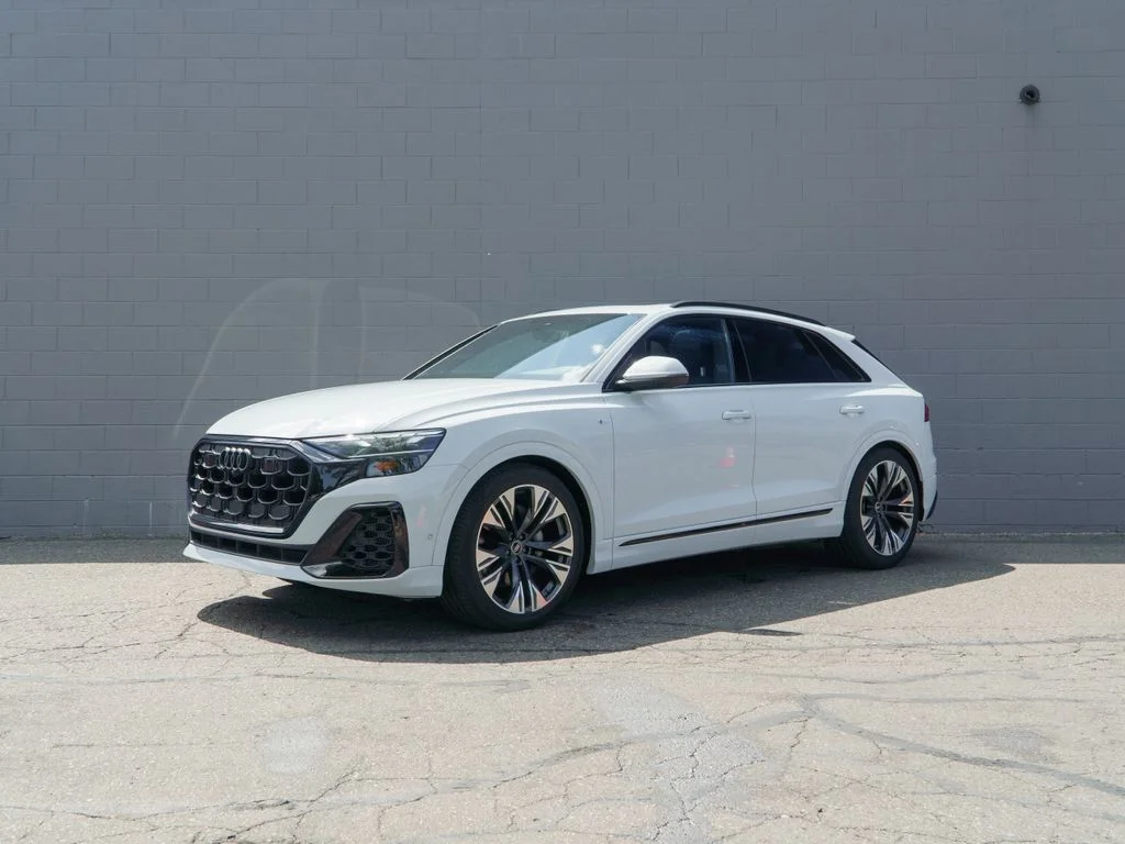Used 2026 Glacier White Audi  image 1