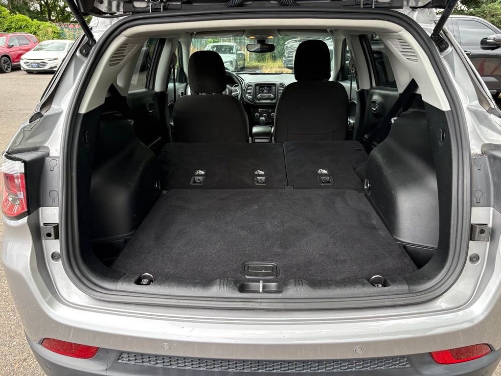 Used 2017 Billet Silver Metallic Jeep Sport image 22
