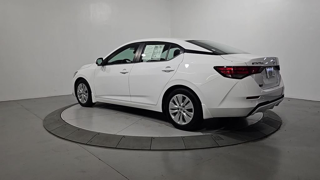 Used 2021 White Nissan S image 3