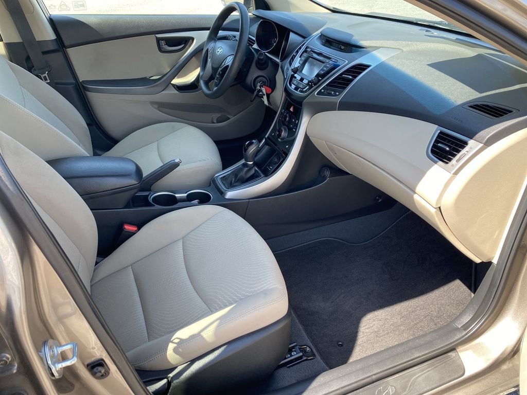 2014 Hyundai Elantra SE - Photo 28