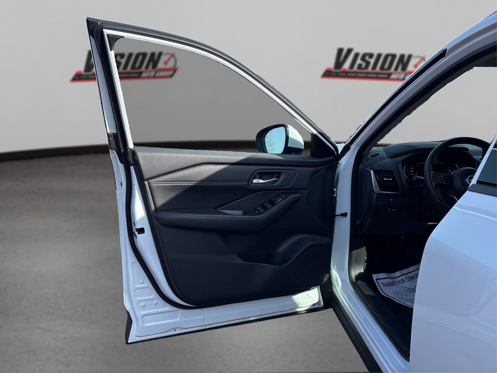 Used 2024 White Nissan SL image 23