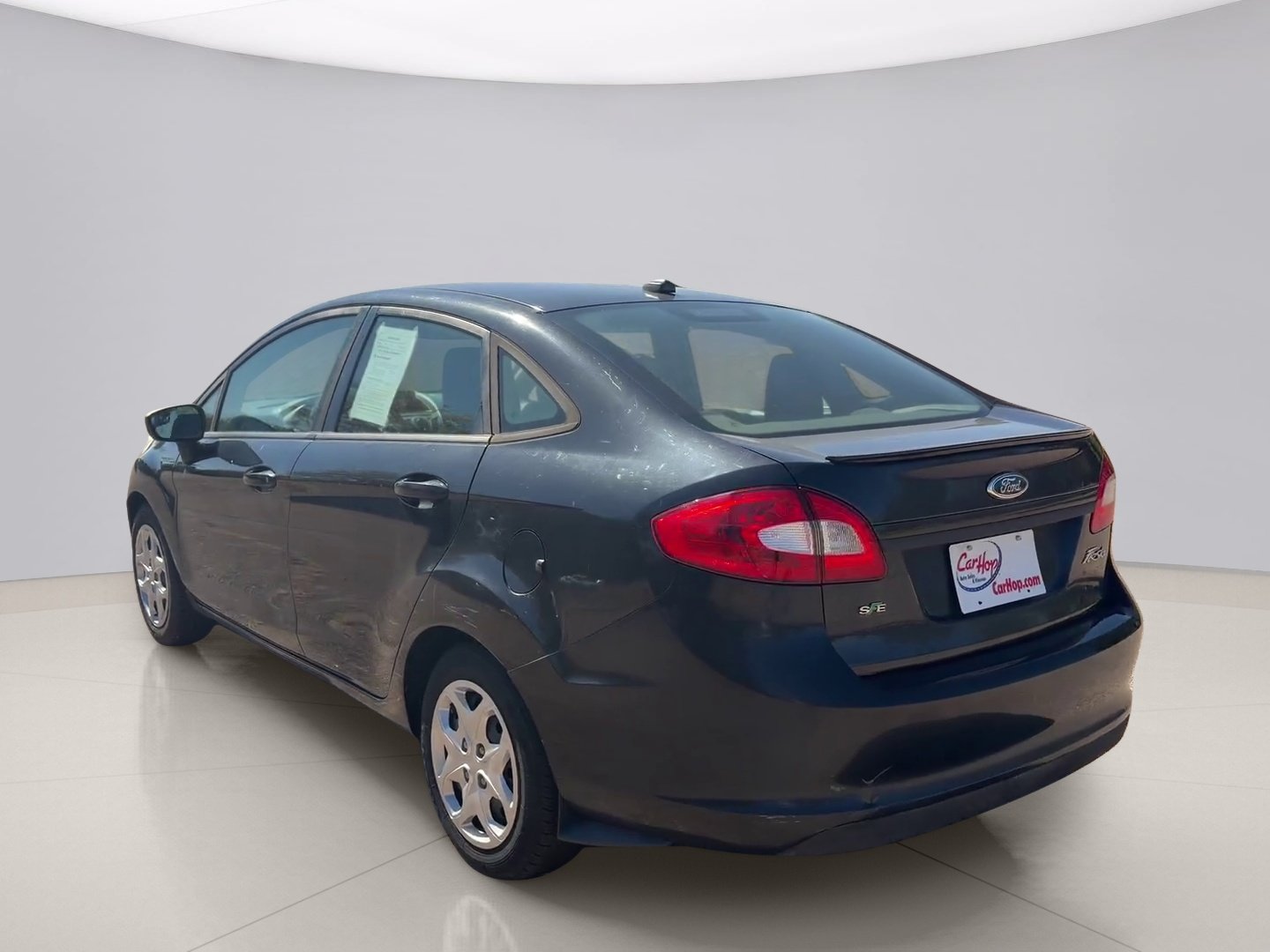 Used 2012 Black Ford SE image 3