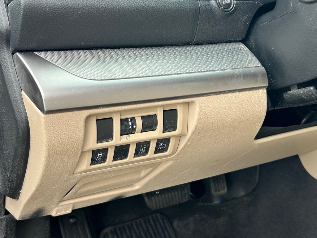 Used 2019 Brown Subaru 2.5i image 19