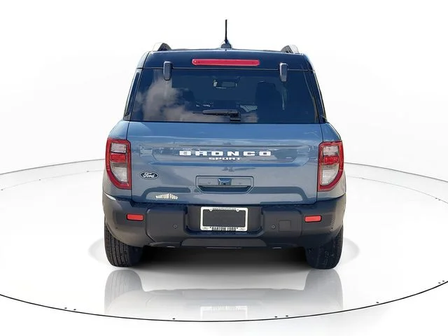 New 2026 Azure Gray Metallic Ford Outer Banks image 6