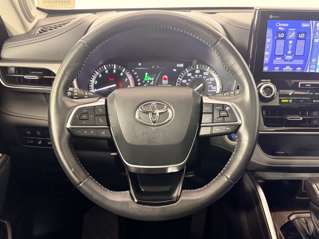 Certified Used 2021 Silver Toyota Platinum image 14
