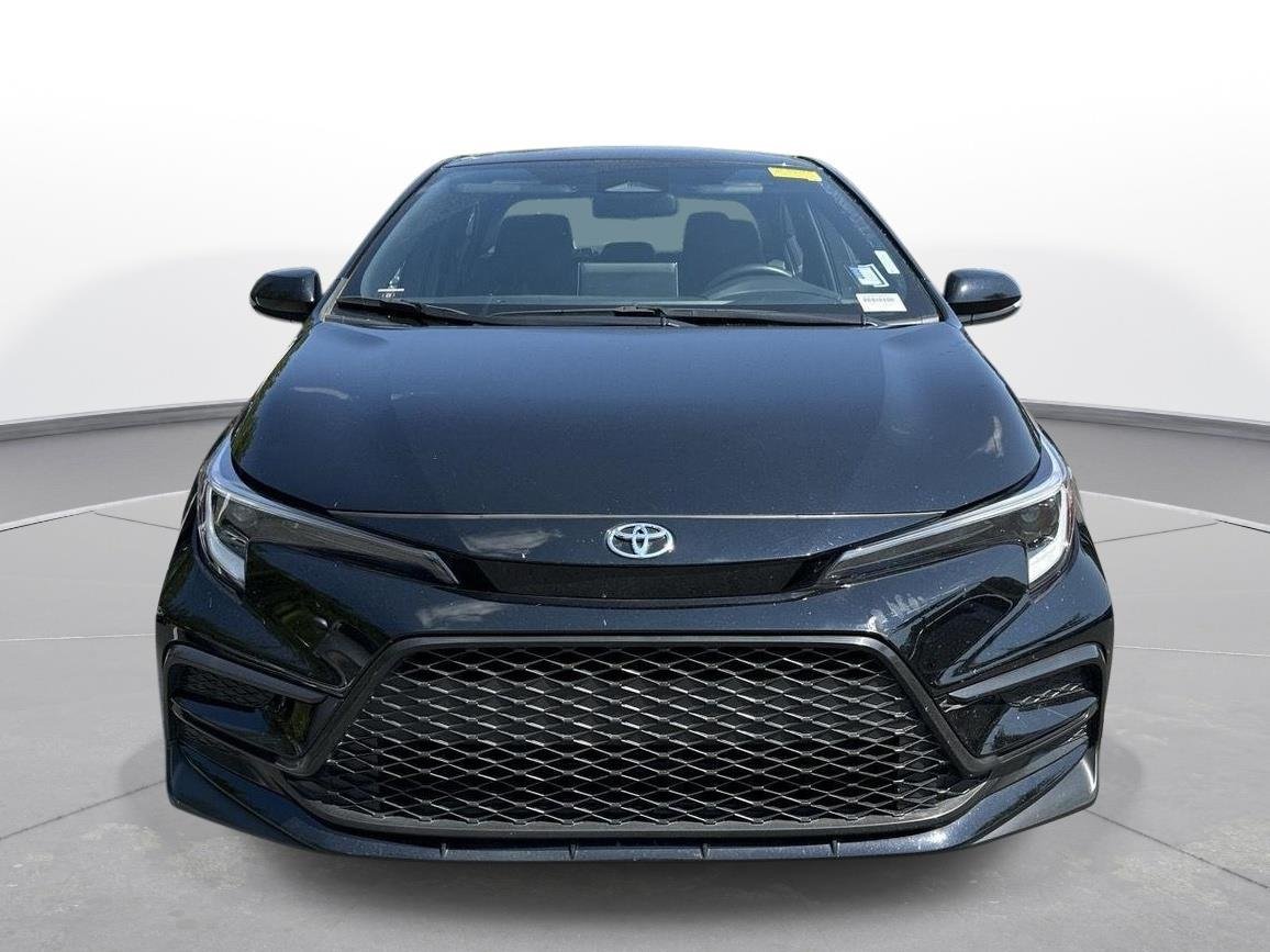 Used 2025 Midnight Black Metallic Toyota SE image 3