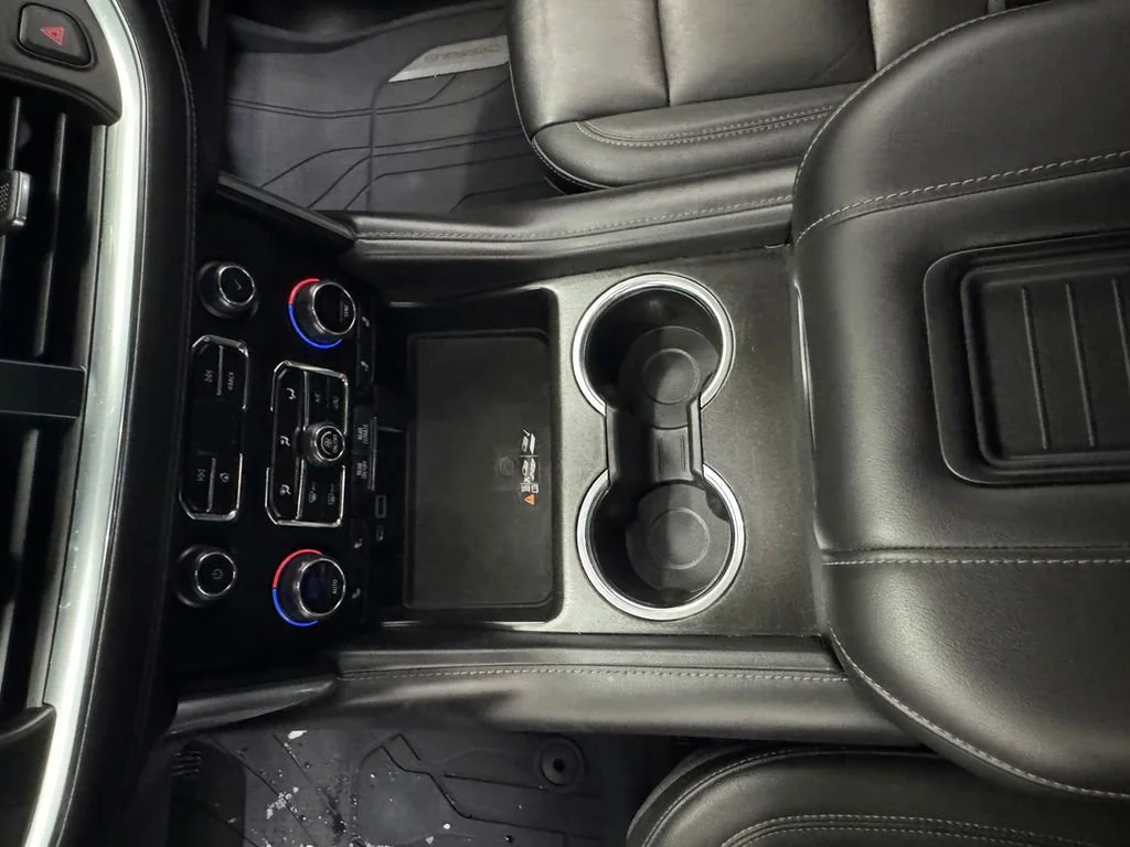 2023 Chevrolet Suburban Z71 - Photo 33