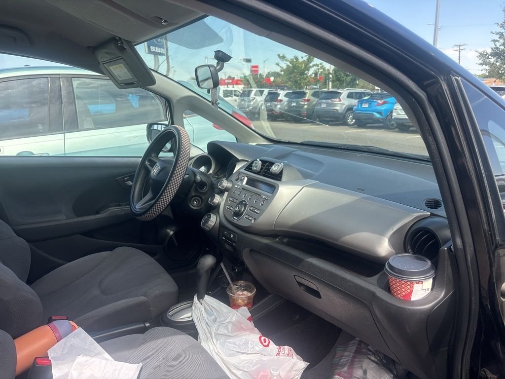Used 2010  Honda Base image 11