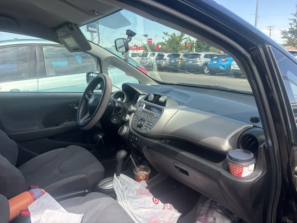 Used 2010  Honda Base image 11