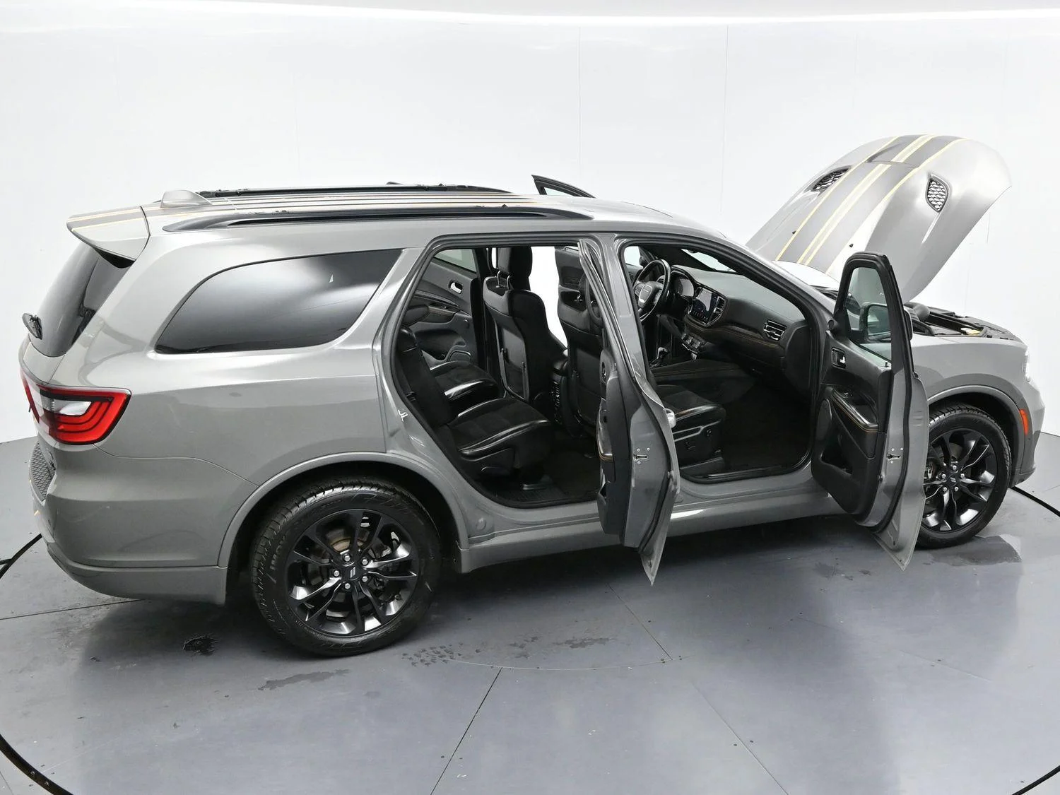 Used 2022 Destroyer Gray Clearcoat Dodge Orange Sport image 39