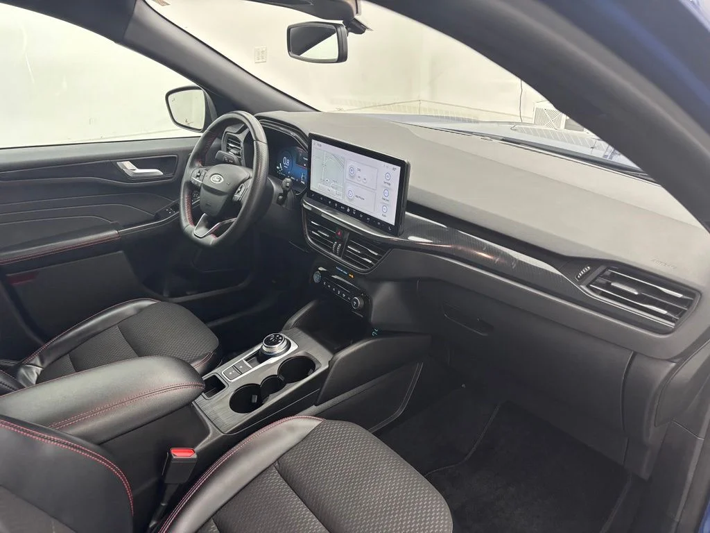 Used 2023 Blue Ford ST-Line Elite image 28