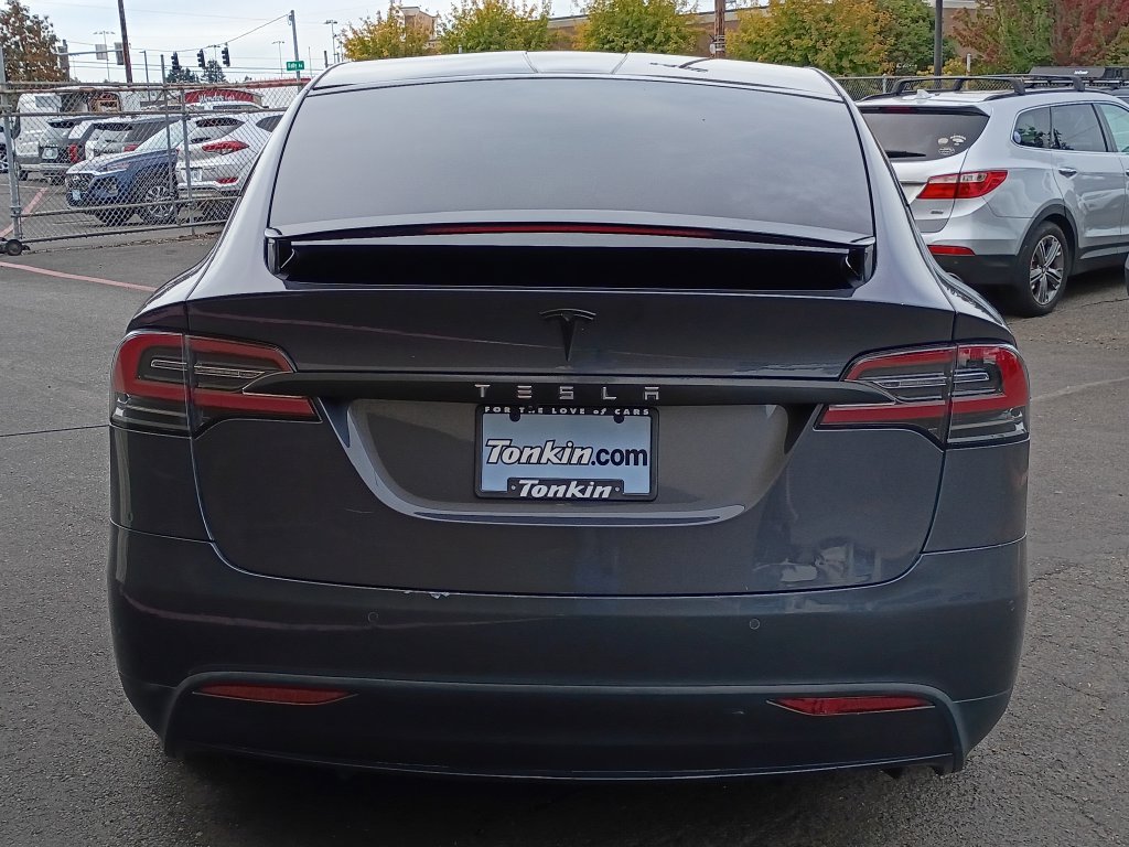 2020 Tesla Model X Long Range - Photo 6