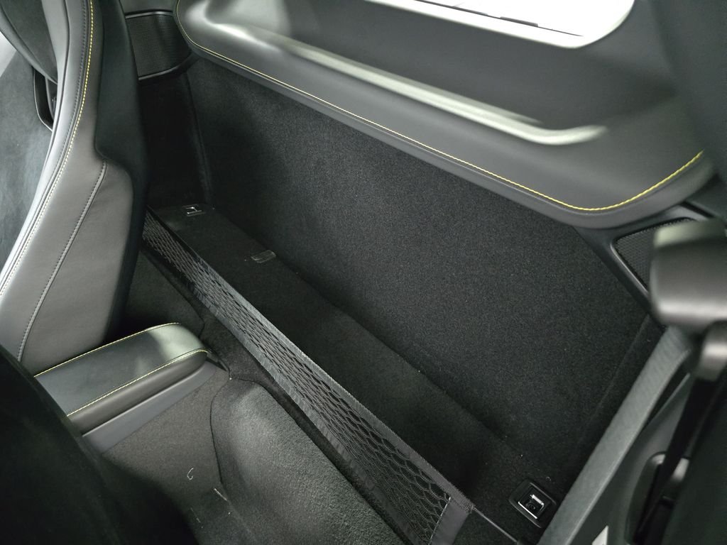 Used 2024  Lotus V6 image 24