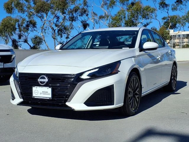 New 2026 Pearl White TriCoat Nissan SV Special Edition image 3