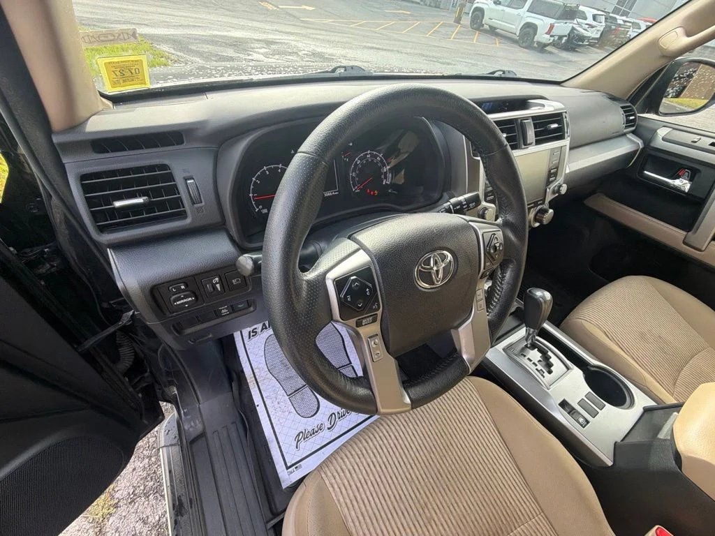 Used 2022 Black Toyota SR5 image 15