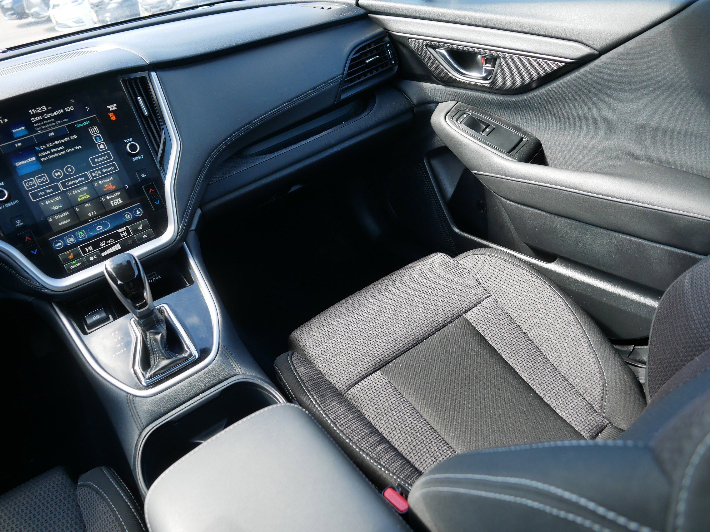 Used 2025 Autumn Green Metallic Subaru Premium image 11