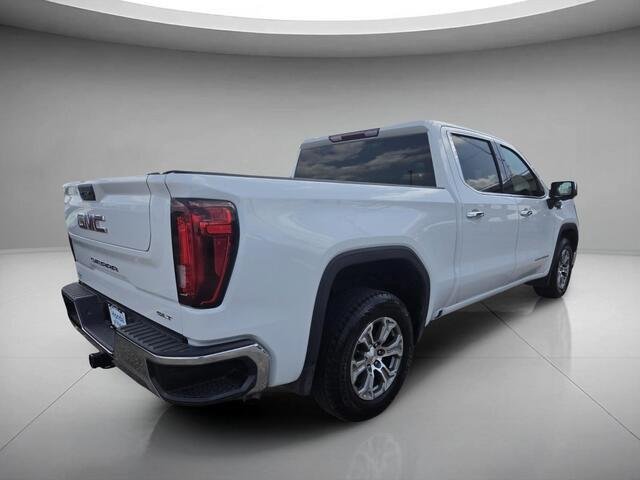 Used 2025 Summit White GMC SLT image 5