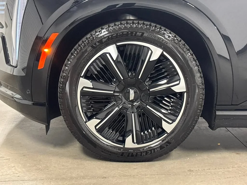 2025 Cadillac Escalade IQ Sport 2 - Photo 10