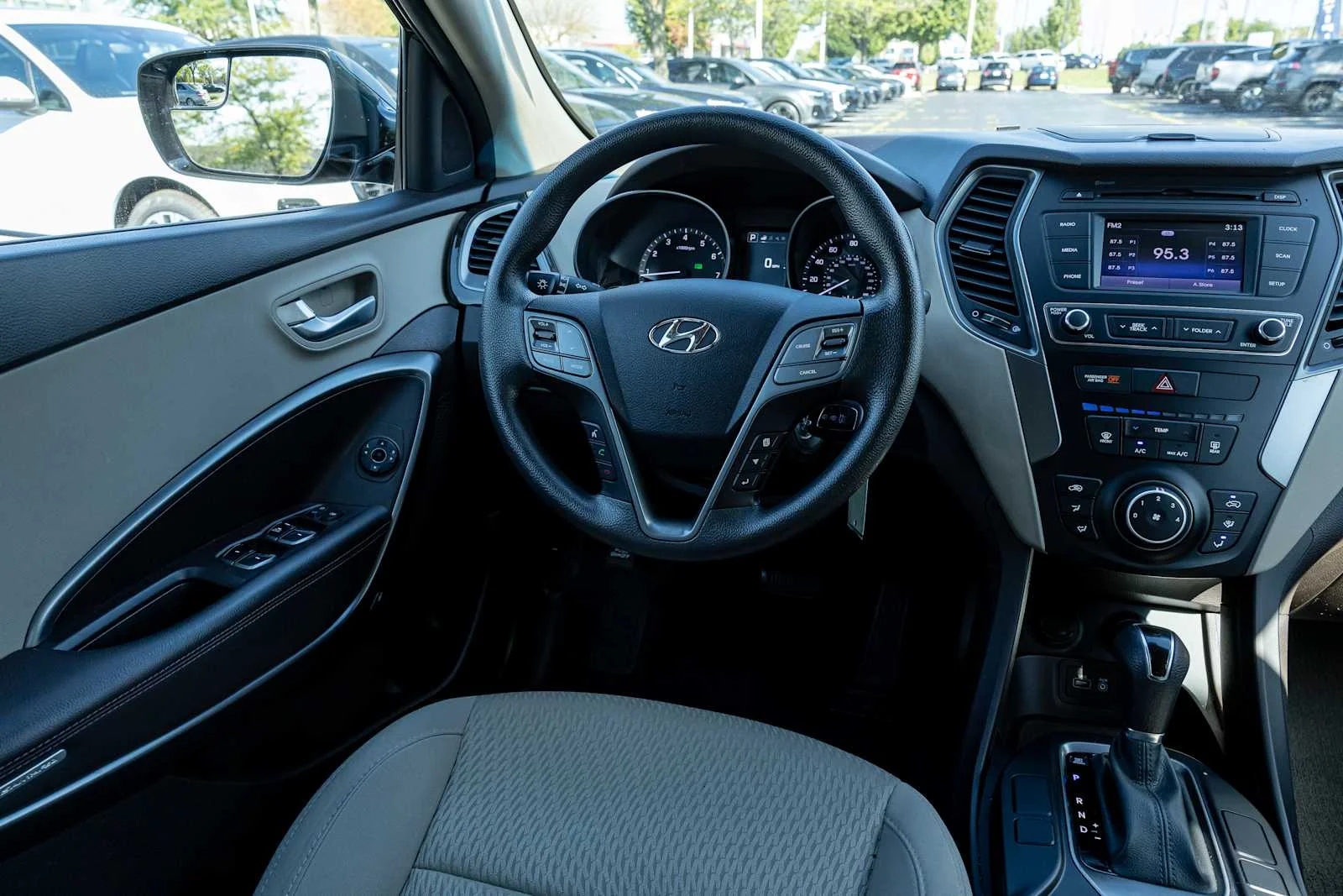 Used 2018 Twilight Black Hyundai 2.4L image 10