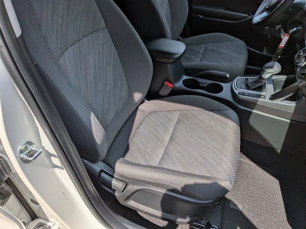 Used 2024 White Kia LX image 24