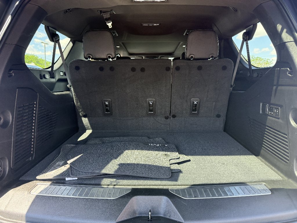 2023 GMC Yukon XL Denali - Photo 26