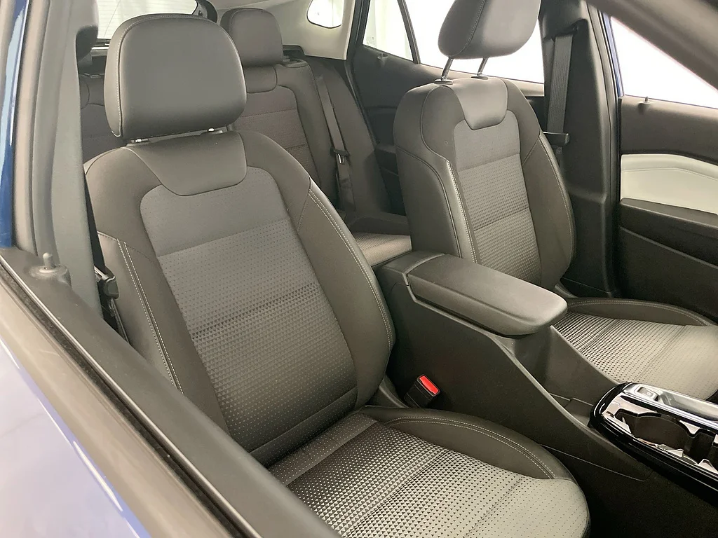 Used 2024 Blue Glow Metallic Chevrolet LT image 25