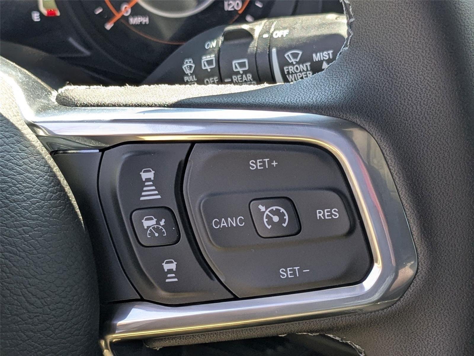 New 2026 Reign Exterior Paint Jeep Sahara image 15