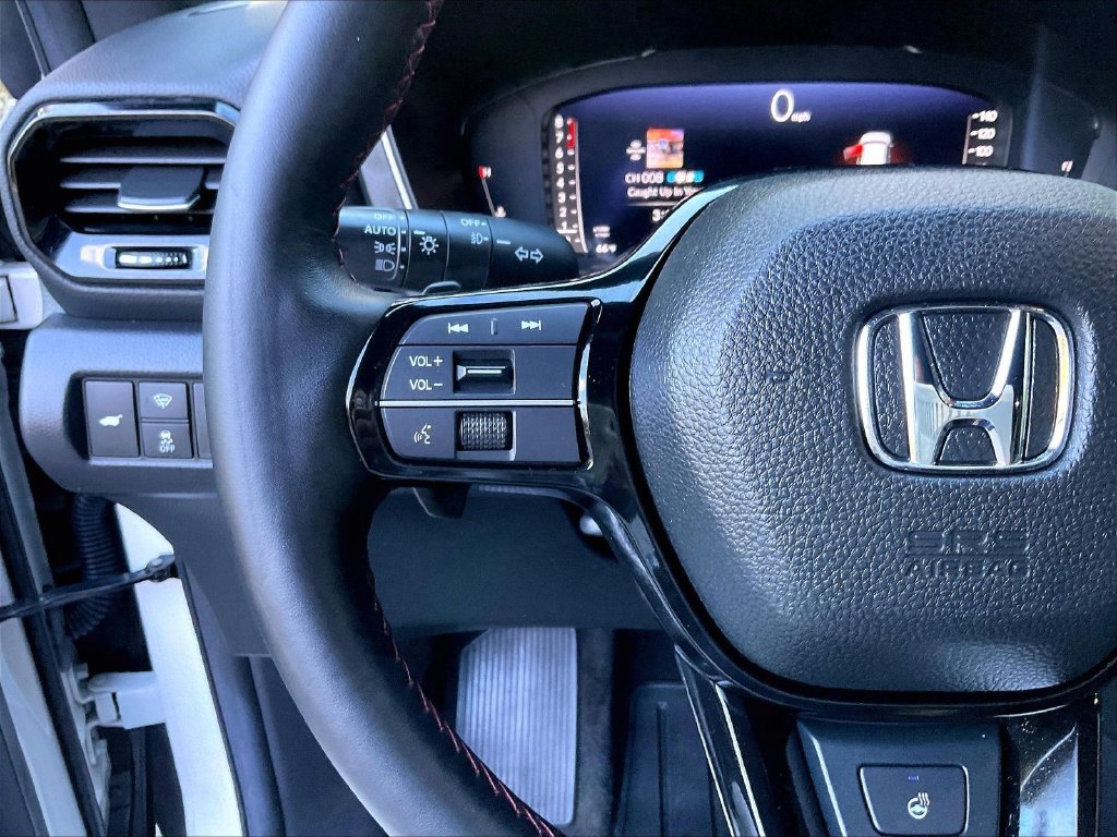 Used 2025 White Honda Black Edition image 24