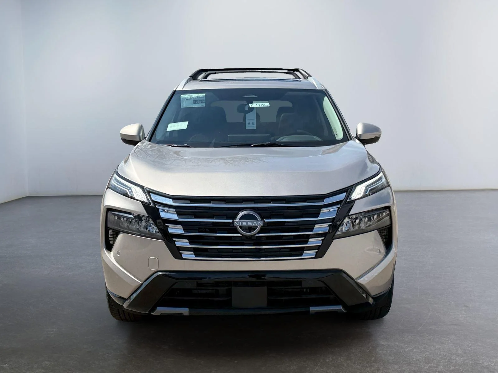 New 2026 Champagne Silver Metallic Nissan Platinum image 8