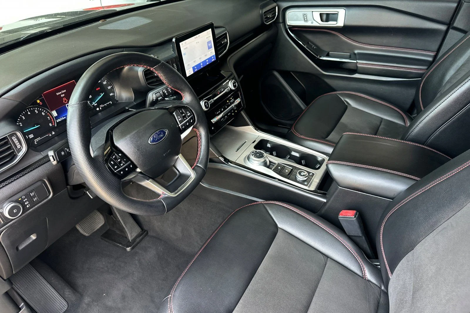 Used 2022 Blue Ford ST-Line image 10
