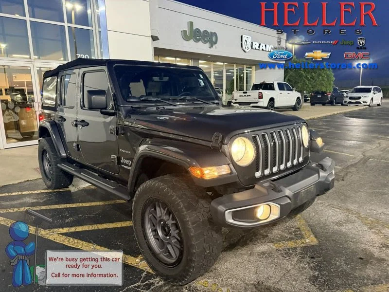 Used 2018 Granite Crystal Metallic Clearcoat Jeep Sahara image 1