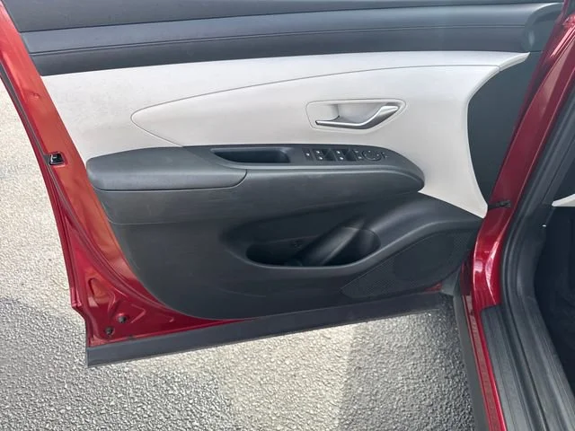 Used 2025 Red Hyundai SEL image 12