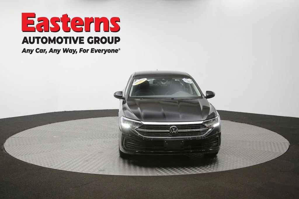 Used 2024 Black Volkswagen 1.5T SE image 49