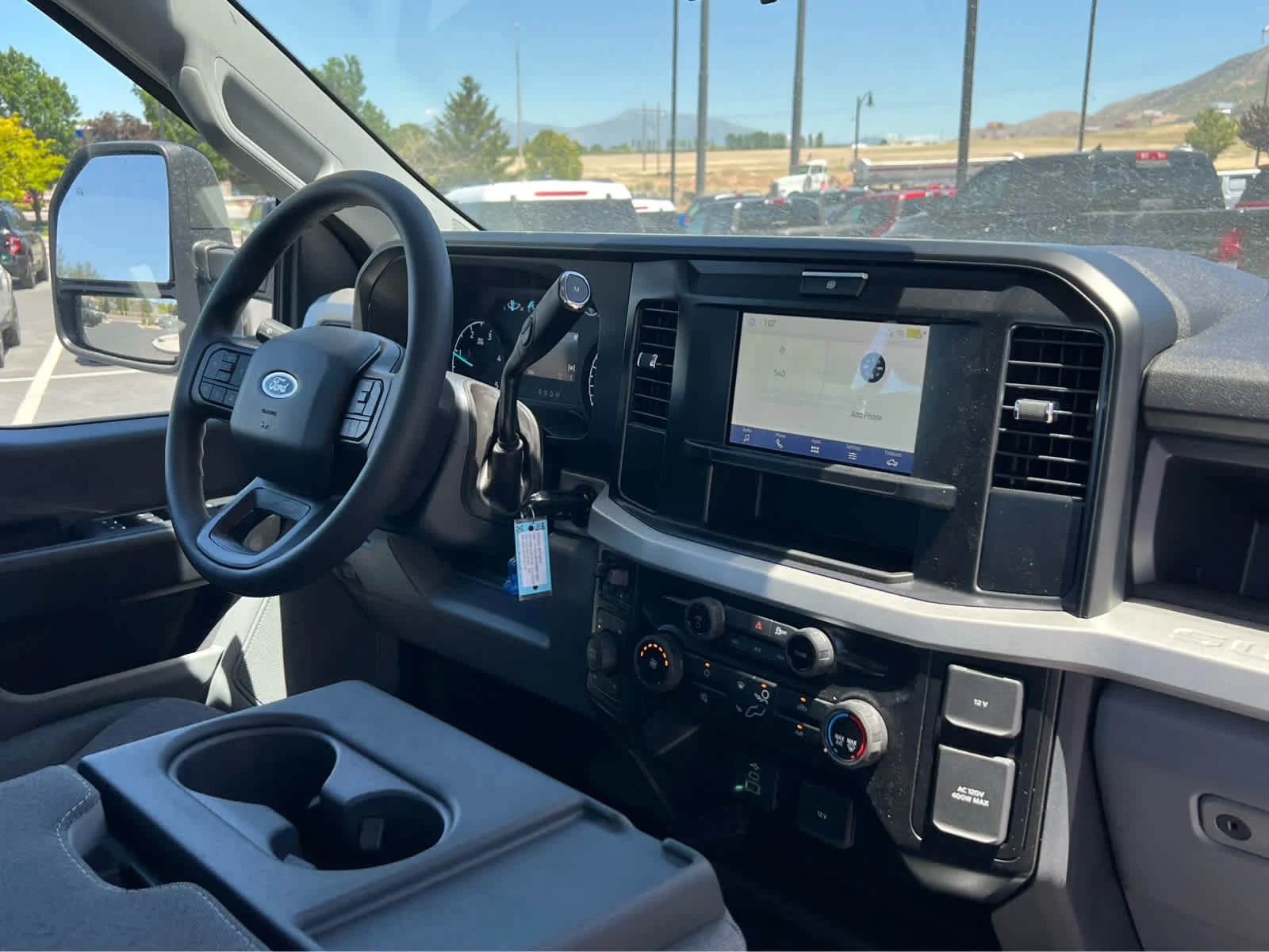 New 2026 Oxford White Ford XL image 20