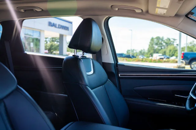 Used 2024 Amazon Gray Hyundai Limited image 8