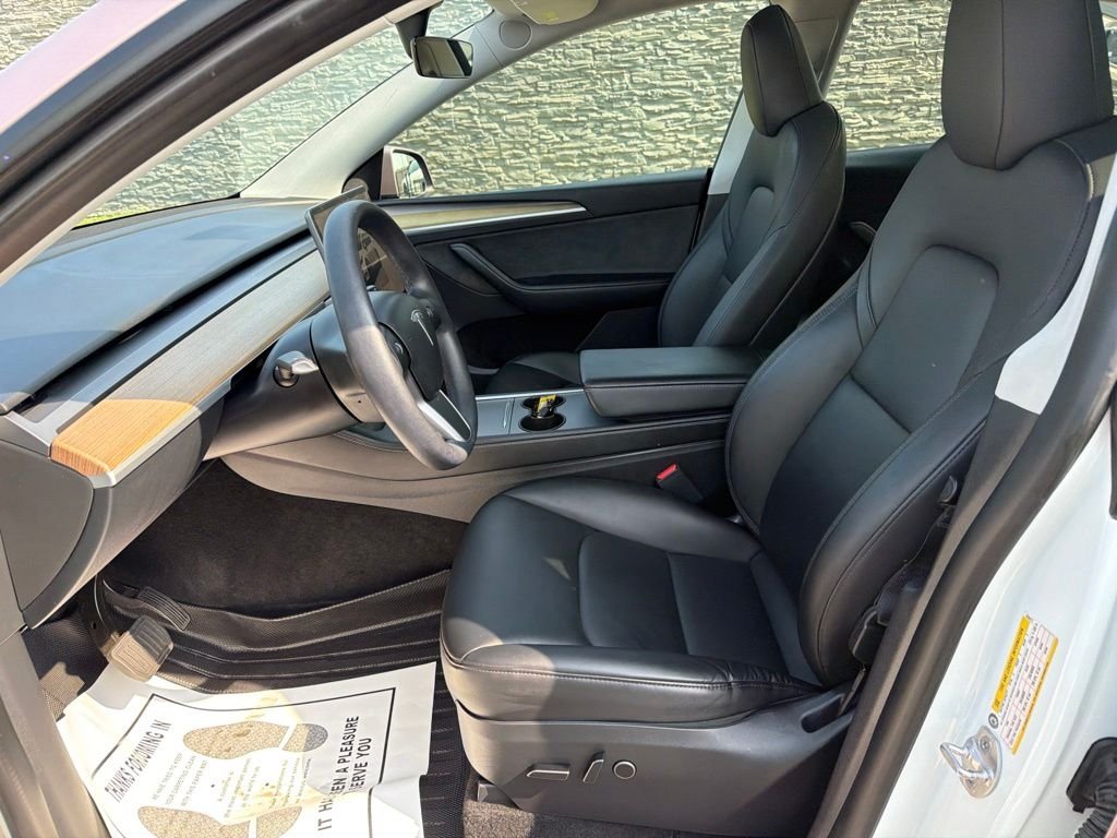 Used 2023 White Tesla Long Range image 10