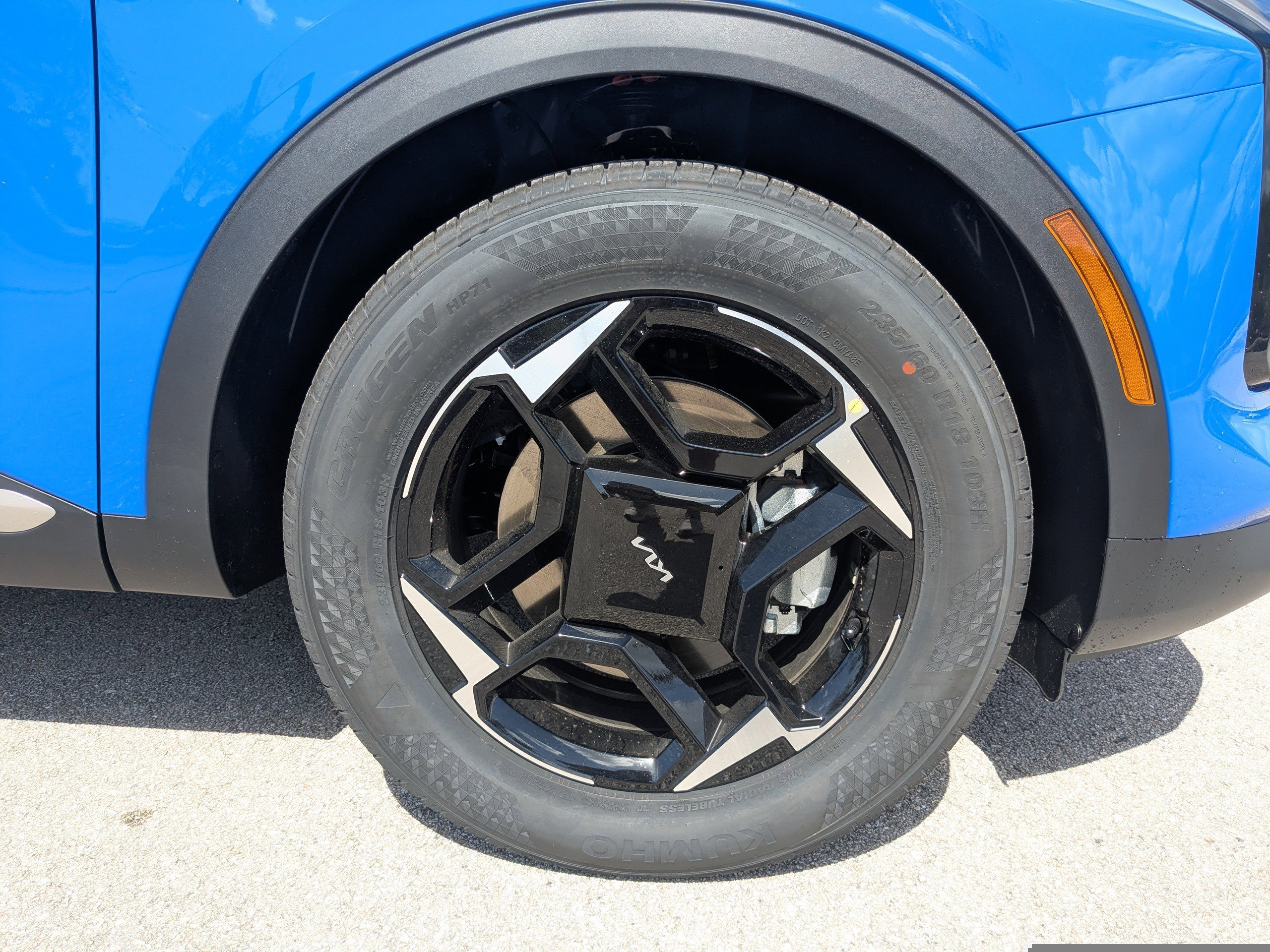 New 2026 Nebular Blue Kia EX image 11