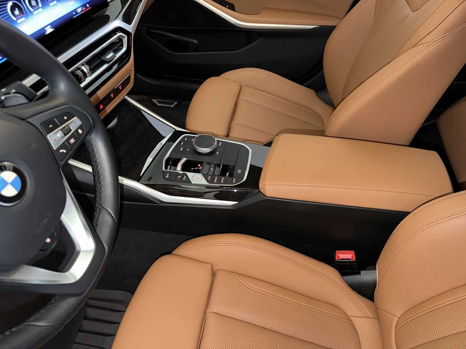 2024 BMW 3 Series 330i - Photo 19