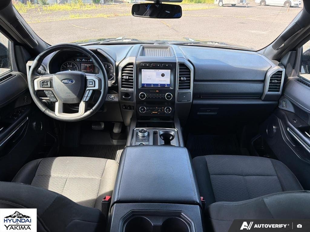 Used 2021 Agate Black Metallic Ford XLT image 24