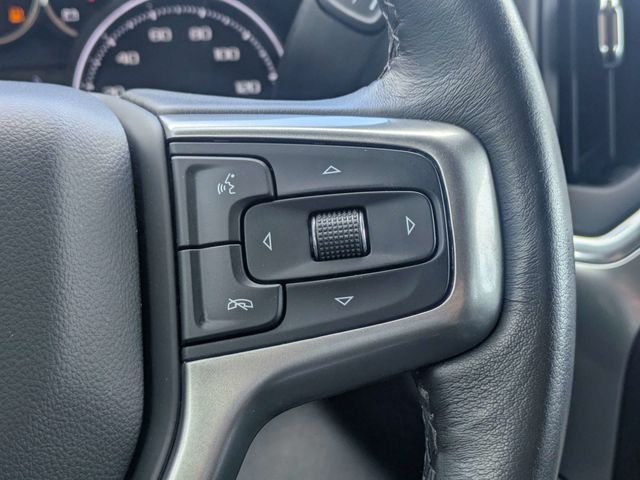 Used 2021 Silver Chevrolet RST image 25